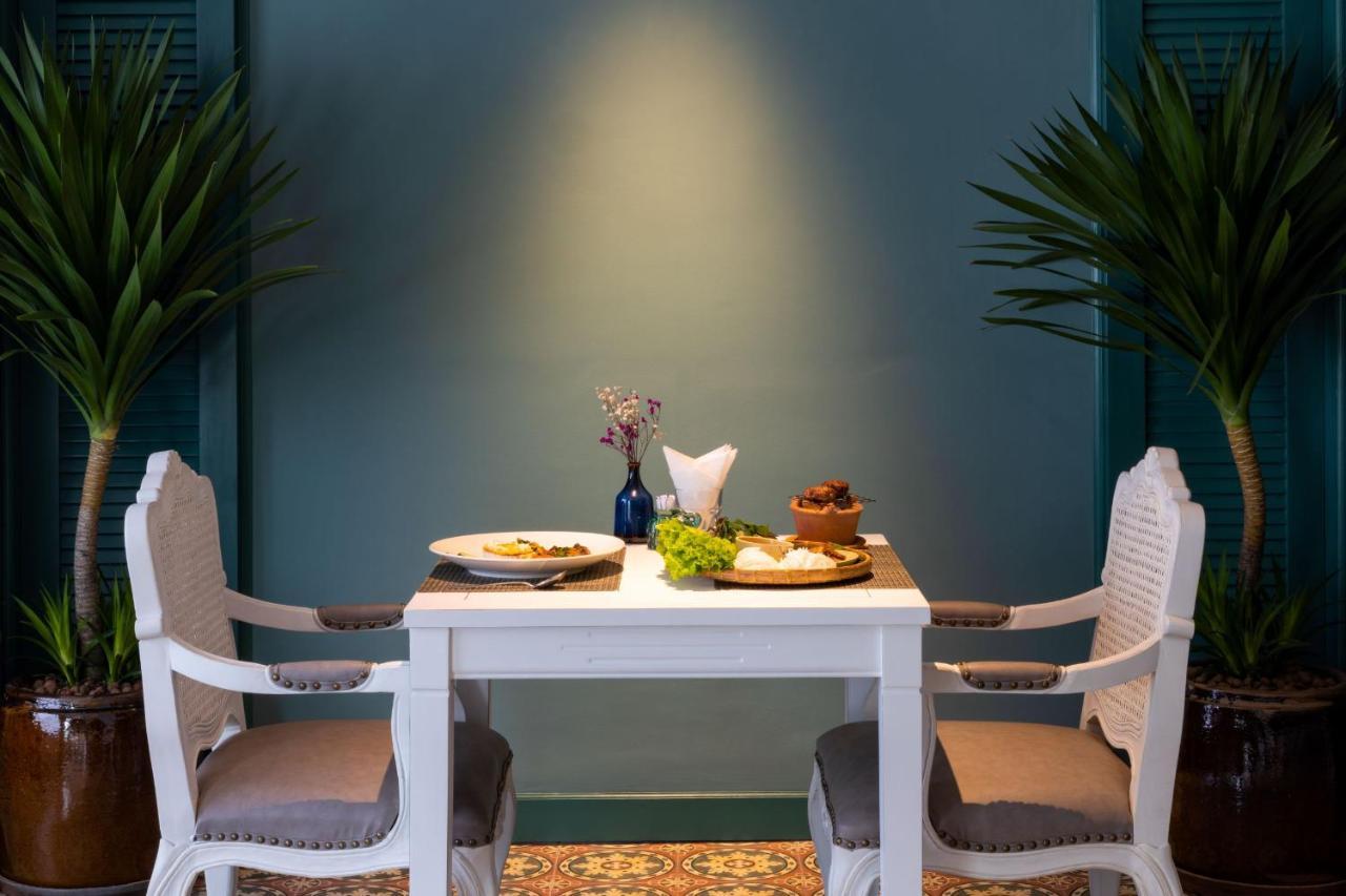 Cochin Sang Khách sạn 4*